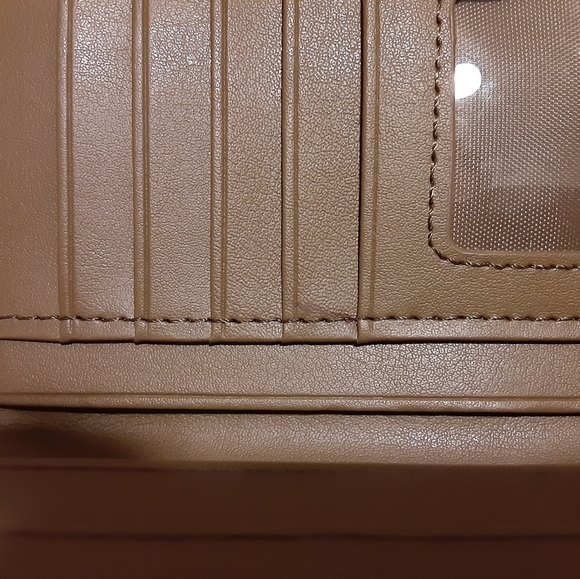 Spartina Leather/Linen Pocketbook - Picture 9 of 11